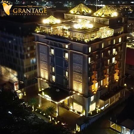 The Grantage Hotel & Sky Lounge Serpong Zewnętrze zdjęcie